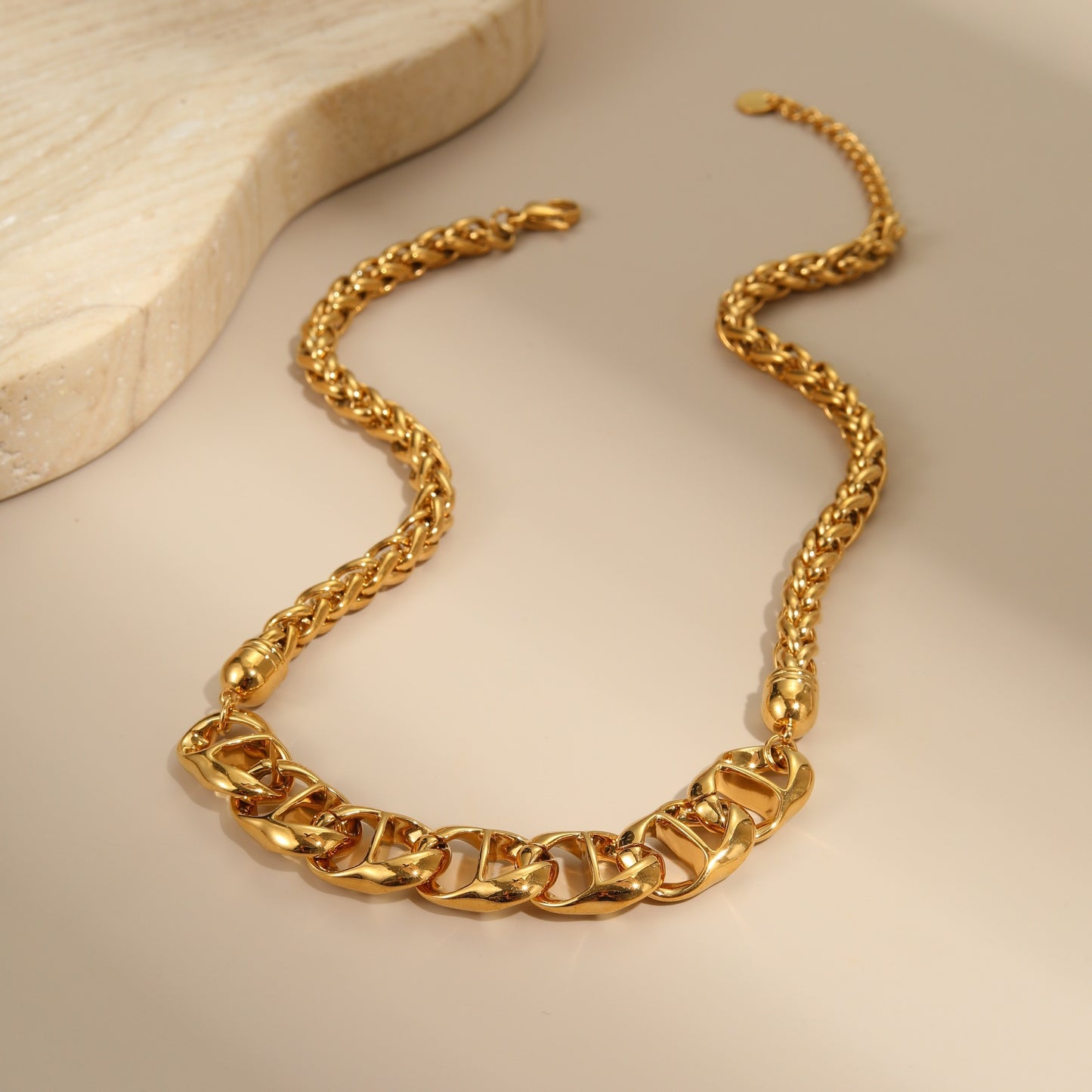 Collier à Gros Maillons Élégant et Tendance .ne se décolore