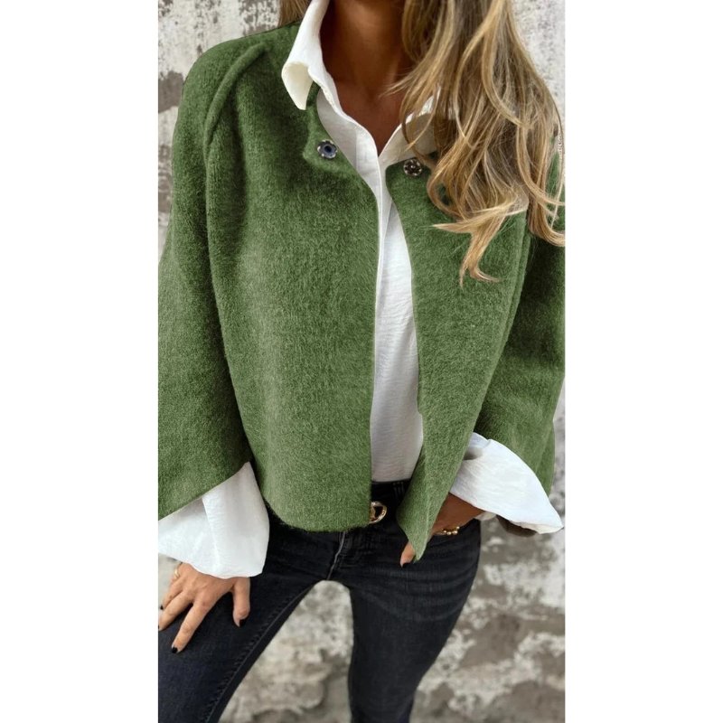 Cardigan Courte en Maille Douce – Style Chic