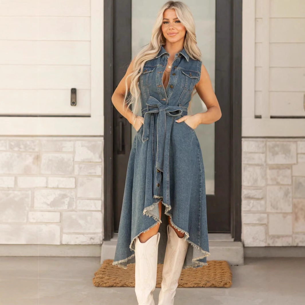 Robe sans manches à coupe irrégulière