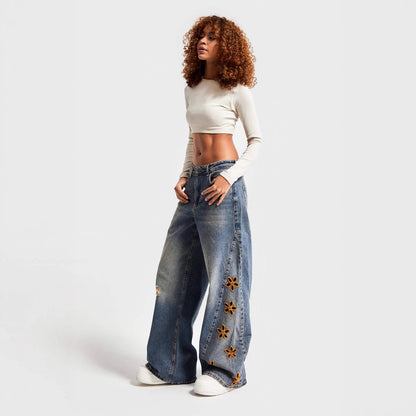 Pantalon large brodé à motifs floraux