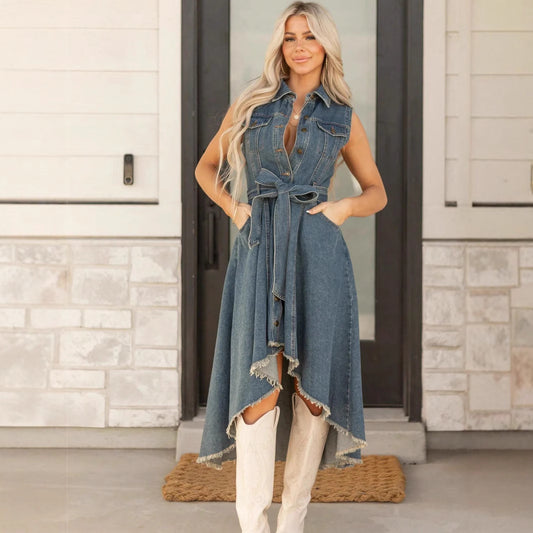 Robe sans manches à coupe irrégulière
